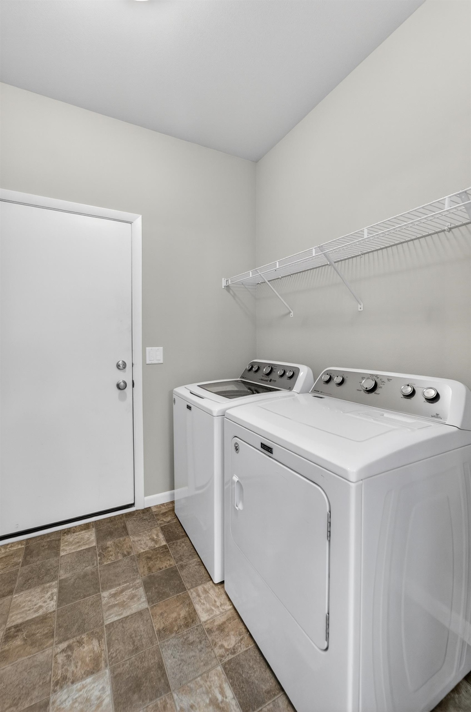 1105 O'Keeffe Avenue Sun Prairie, WI 53590 - Photo 14 of 26