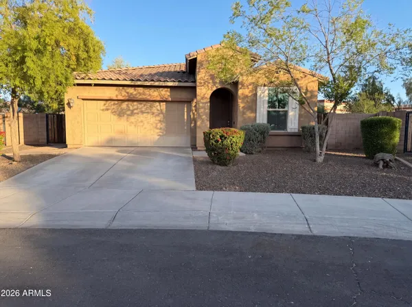 $575,000 | 112 East Bernie Lane, Gilbert, AZ 85295