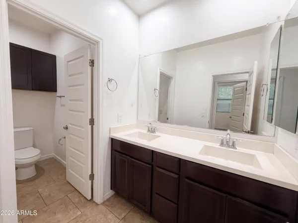 $575,000 | 112 East Bernie Lane, Gilbert, AZ 85295