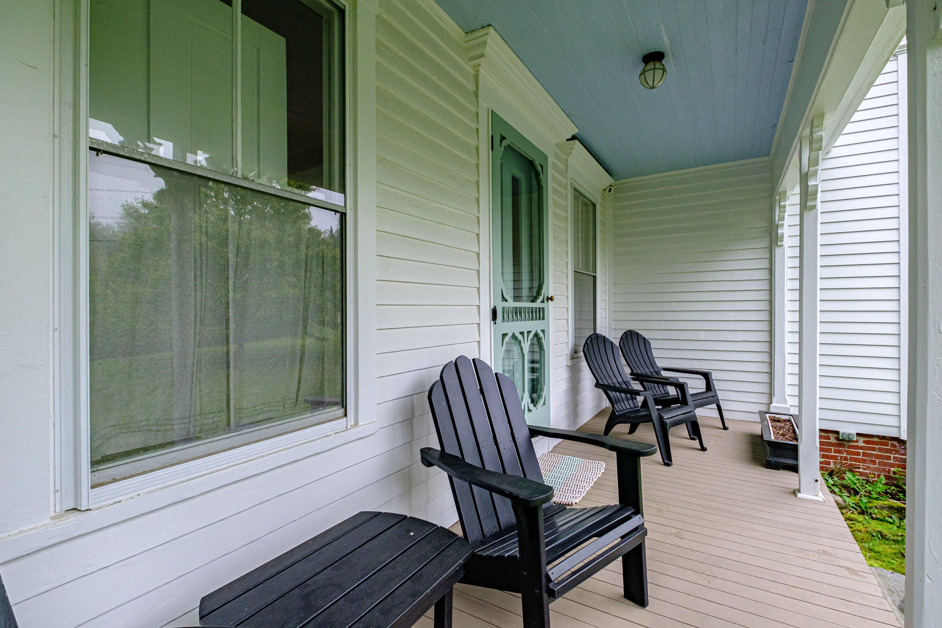 41 Southside Road New Harbor, ME 04554 - Photo 12 of 100 20250618gp-62016