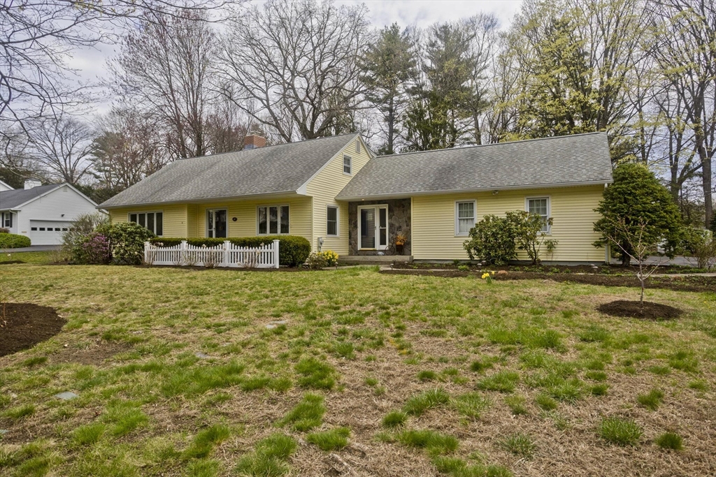 58 Longfellow Road Holyoke, MA 01040 - Photo 2 of 39 a front view of a house with garden