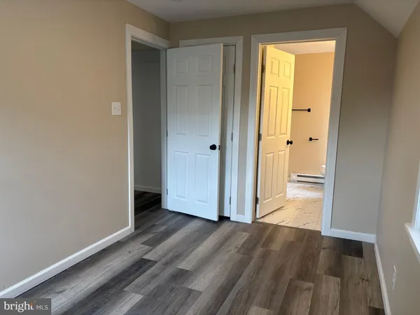 $2,300 | 14 West Avenue, Unit E, Woodstown, NJ 08098