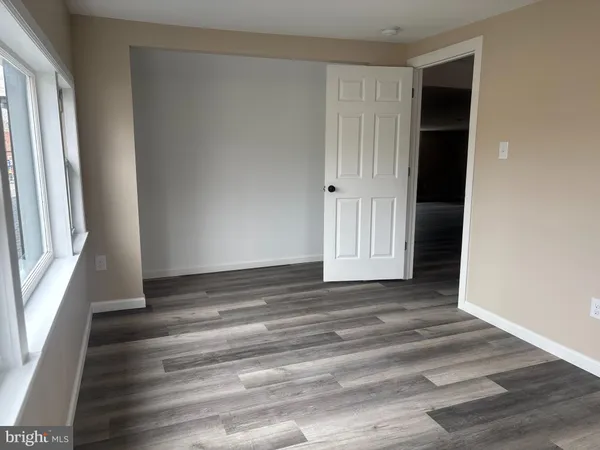 $2,300 | 14 West Avenue, Unit E, Woodstown, NJ 08098