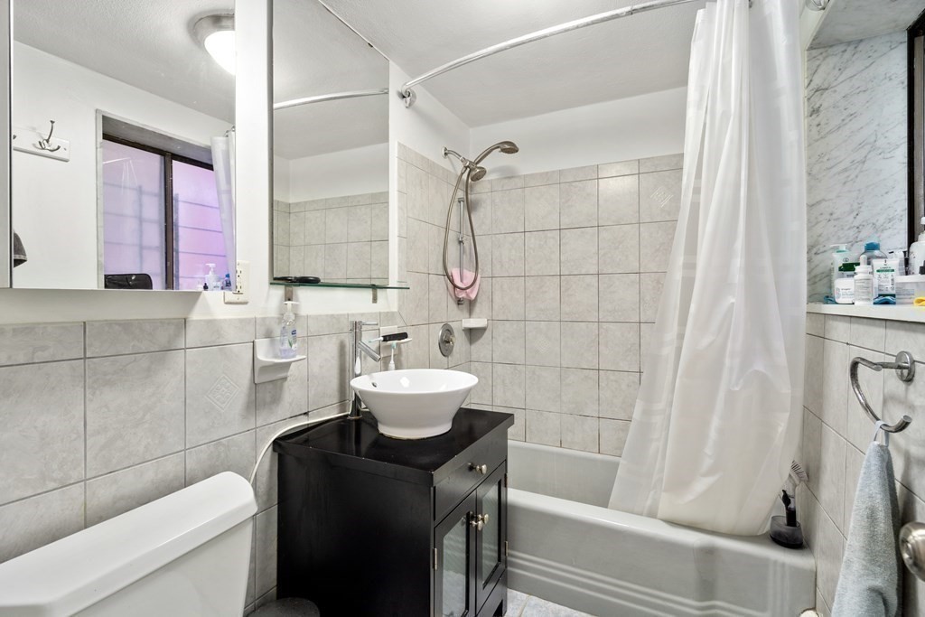 8 Riverside Street, Unit G2 Watertown, MA 02472 - Photo 7 of 16 Gallery Image 7