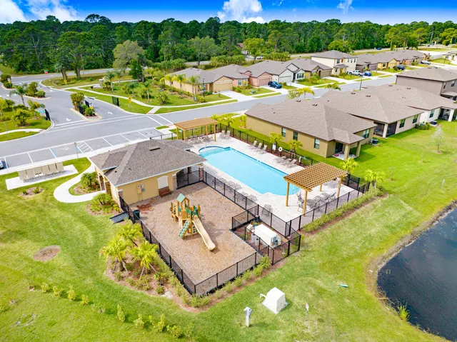 $1,950 | 1414 Mineral Loop Drive Northwest, Palm Bay, FL 32907