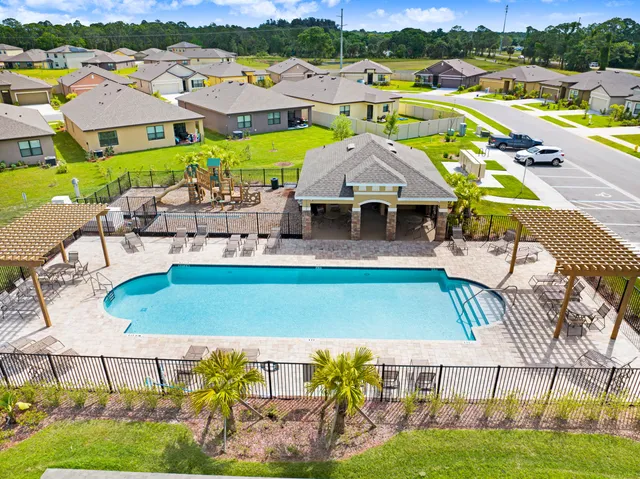 $1,950 | 1414 Mineral Loop Drive Northwest, Palm Bay, FL 32907