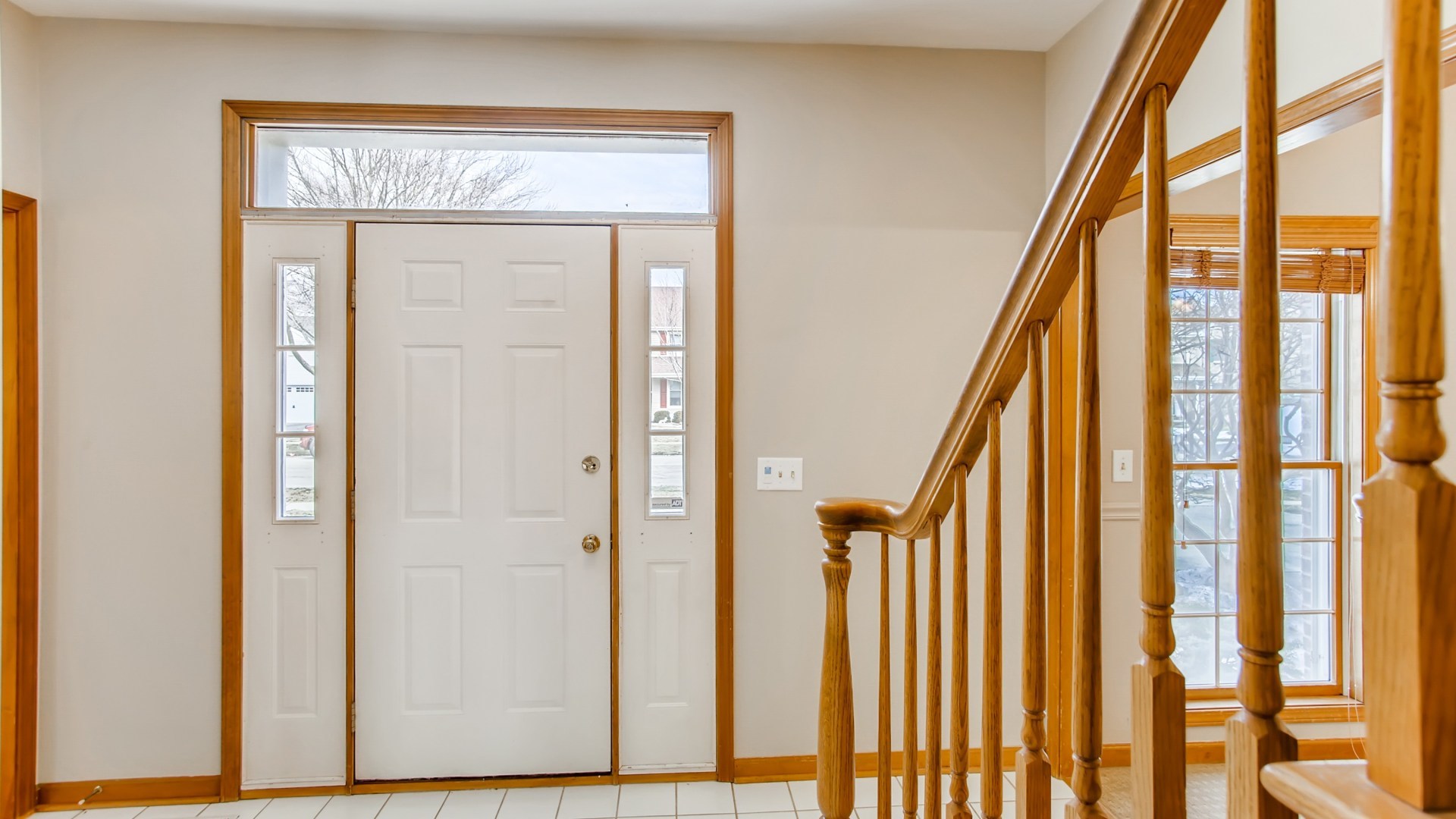 1705 Huntington Road St. Charles, IL 60174 - Photo 3 of 35