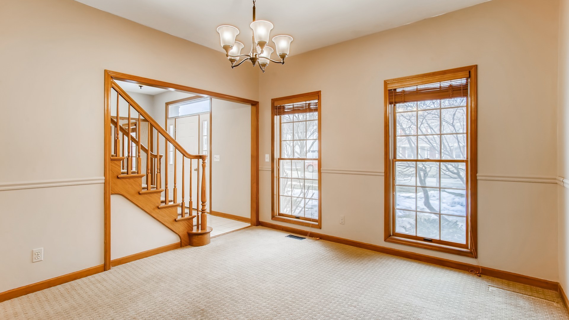 1705 Huntington Road St. Charles, IL 60174 - Photo 7 of 35