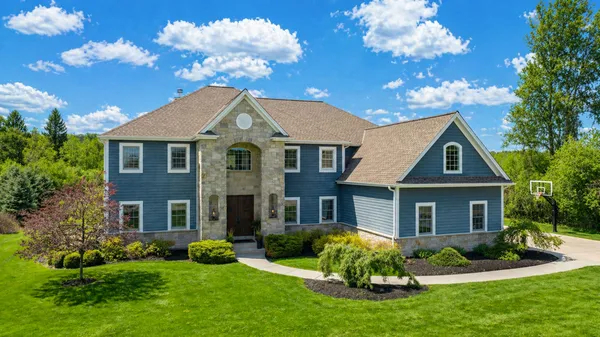 $1,795,000 | W294-n6391 Wallschlager Way, Merton, WI 53029