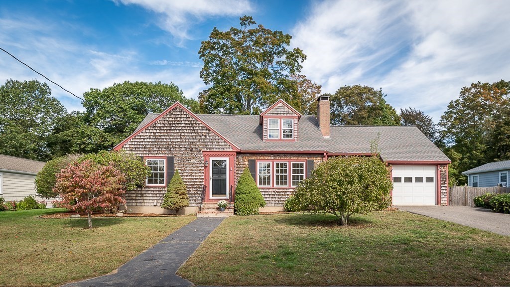 12 Mildred Road Danvers, MA 01923 - Photo 1 of 30 Gallery Image 1