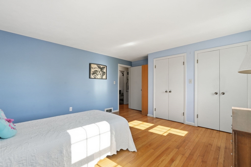 10 Dana Street Amherst, MA 01002 - Photo 18 of 40