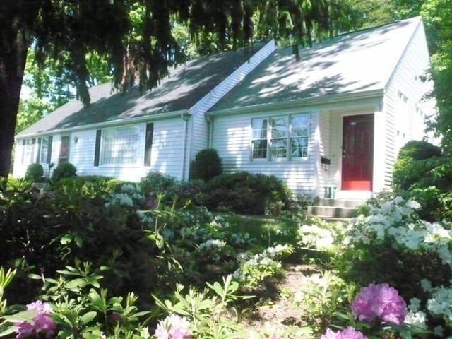 10 Dana Street Amherst, MA 01002 - Photo 2 of 40