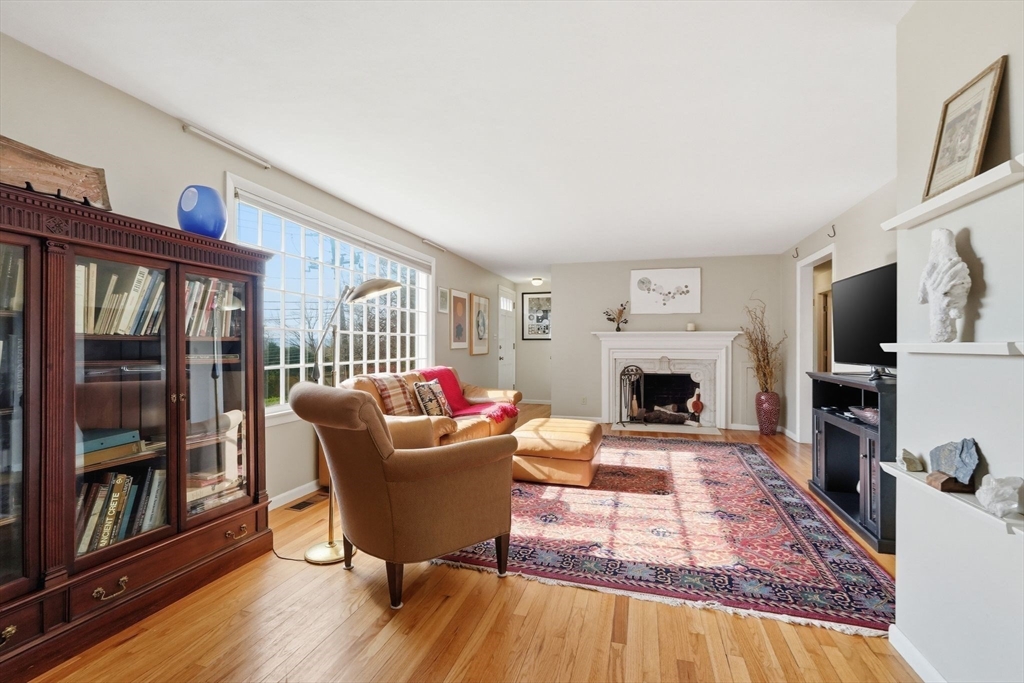 10 Dana Street Amherst, MA 01002 - Photo 21 of 40