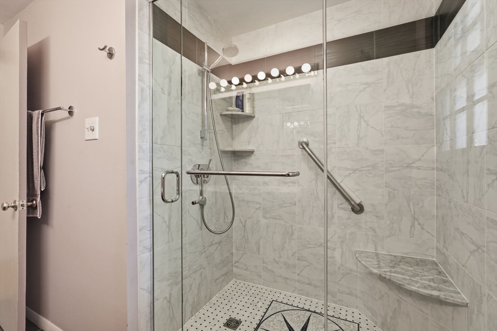 10 Dana Street Amherst, MA 01002 - Photo 23 of 40