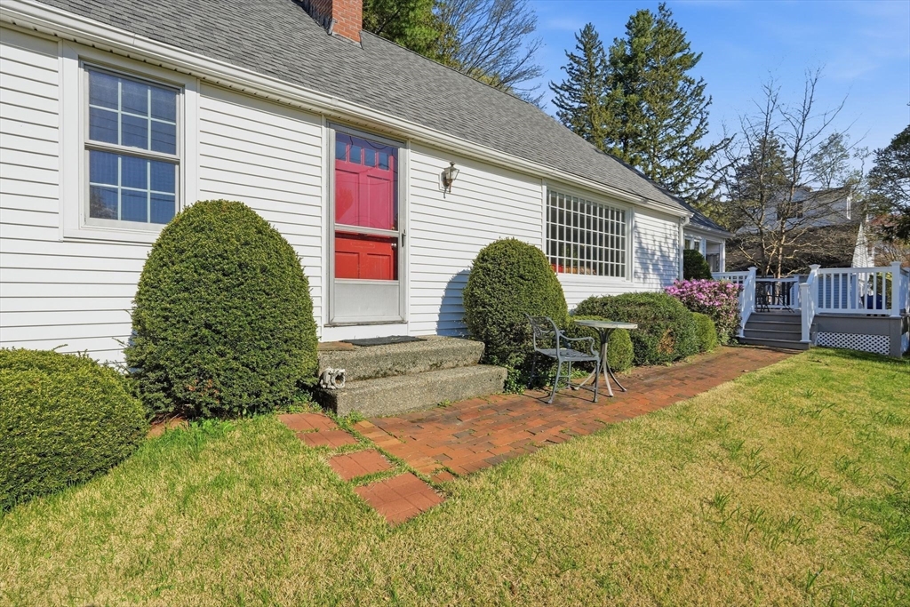 10 Dana Street Amherst, MA 01002 - Photo 32 of 40