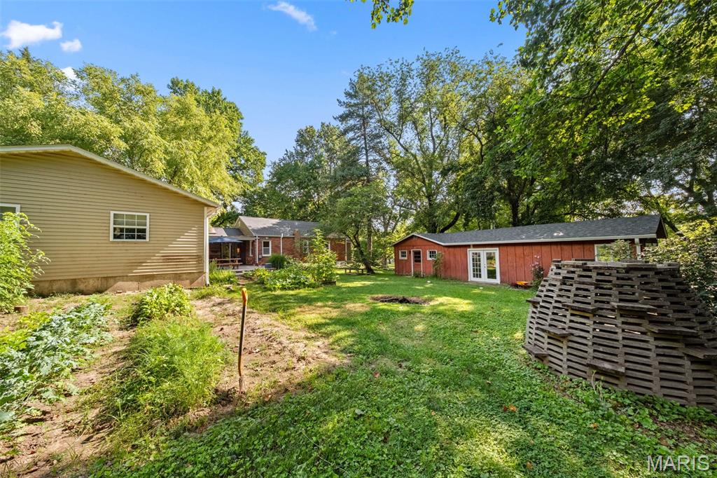 100 Calverton Road St. Louis, MO 63135 - Photo 3 of 50