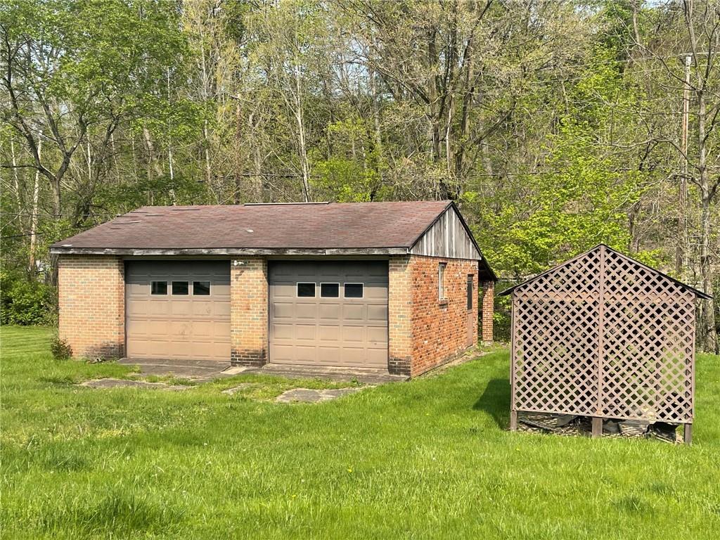 9 Ridgeway Drive McDonald, PA 15057 - Photo 5 of 40 Gallery Image 5