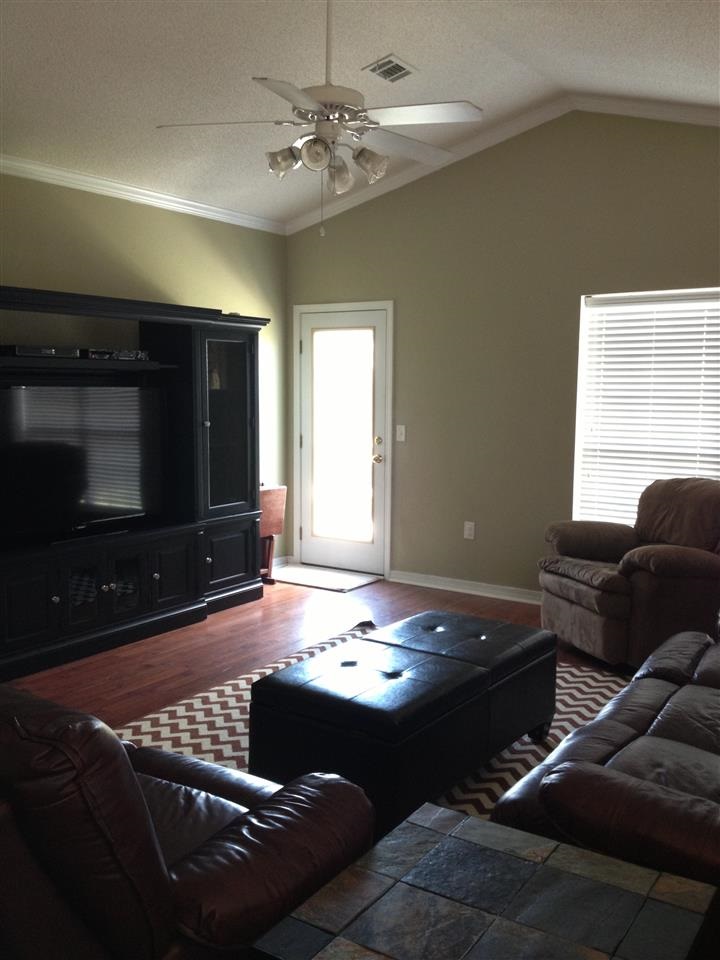 4761 Ribault Lane Milton, FL 32570 - Photo 10 of 47