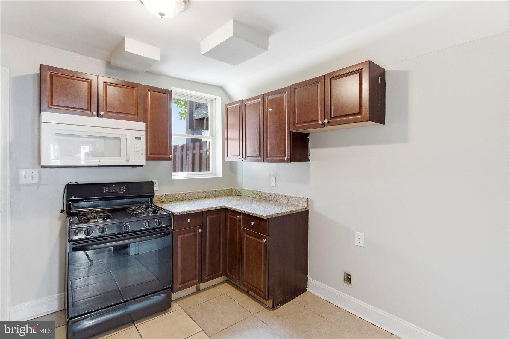 1208 West Cross Street Baltimore, MD 21230 - Photo 9 of 33