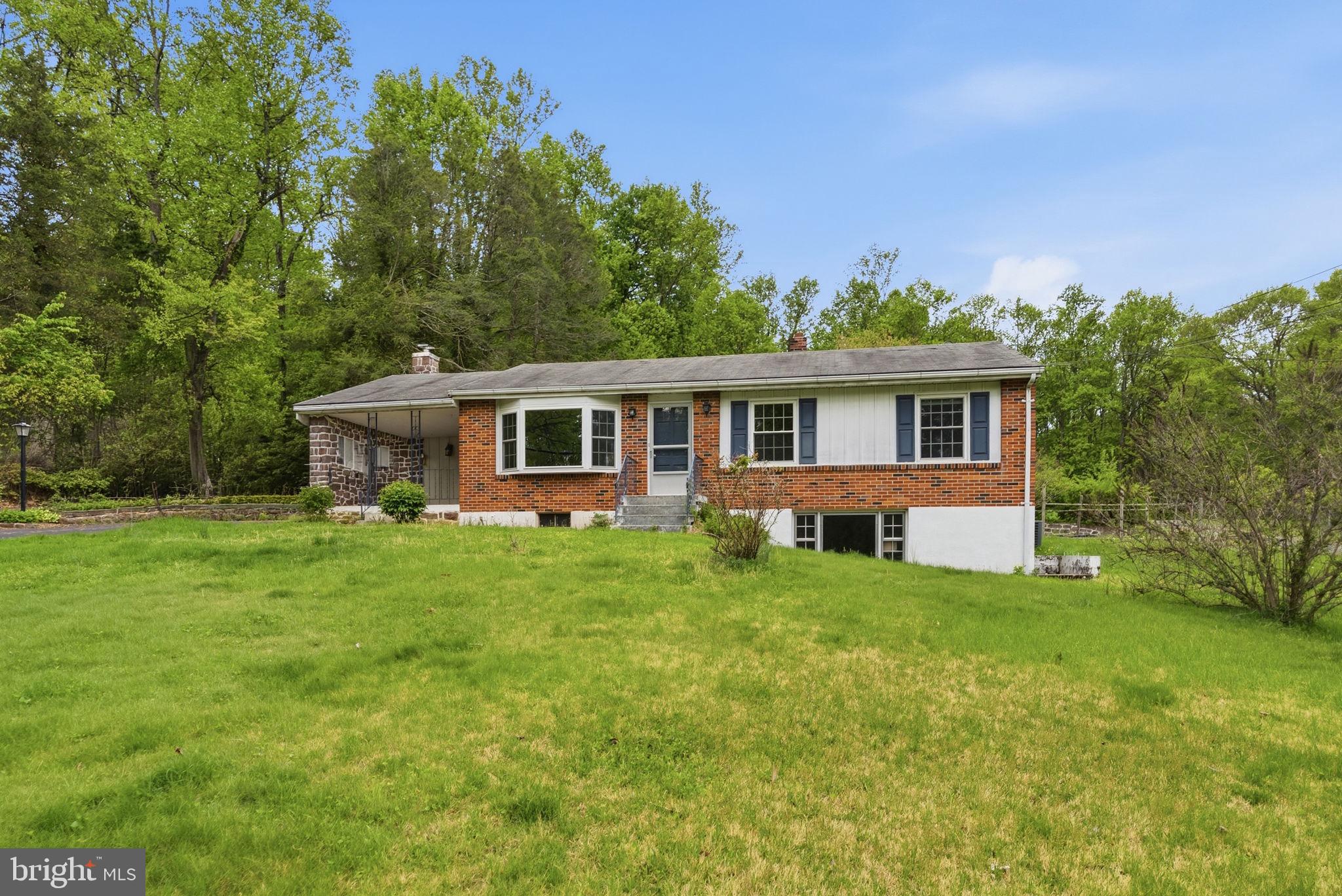 1975 Coventryville Road Pottstown, PA 19465 - Photo 4 of 45
