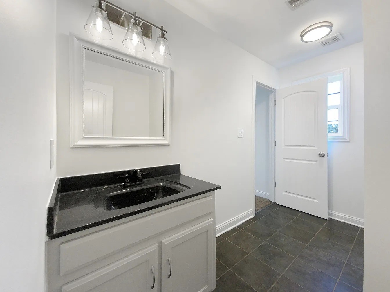 1575 Cobra Lane Clarksville, TN 37042 - Photo 13 of 21