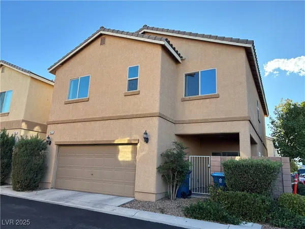 $1,900 | 9473 Alma Ridge Avenue, Las Vegas, NV 89178