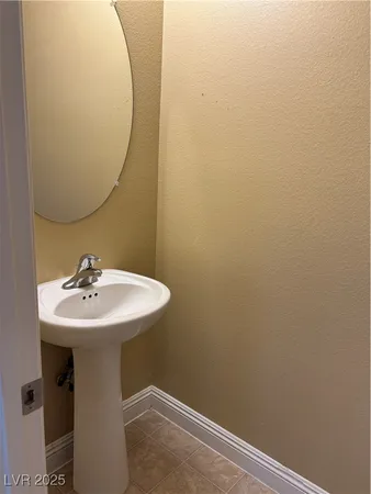 $1,900 | 9473 Alma Ridge Avenue, Las Vegas, NV 89178