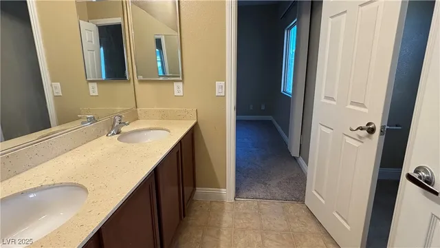 $1,995 | 9473 Alma Ridge Avenue, Las Vegas, NV 89178