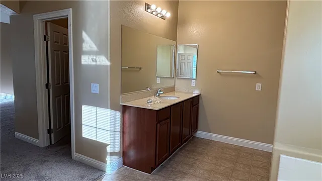$1,995 | 9473 Alma Ridge Avenue, Las Vegas, NV 89178