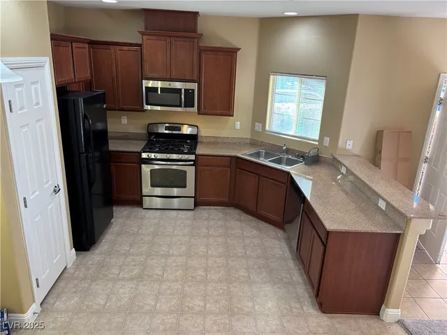 $1,995 | 9473 Alma Ridge Avenue, Las Vegas, NV 89178