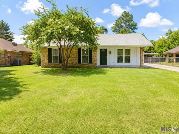 $222,000 | 8124 Misty Oaks Avenue, Baker, LA 70714