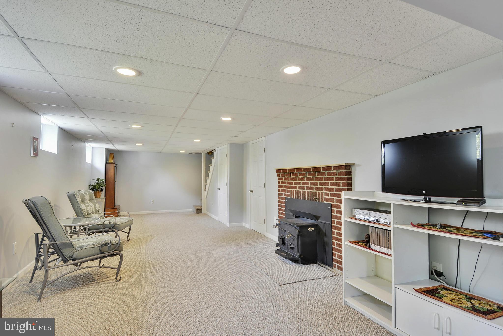4020 Kahlston Road Baltimore, MD 21236 - Photo 13 of 21 Recreation Room