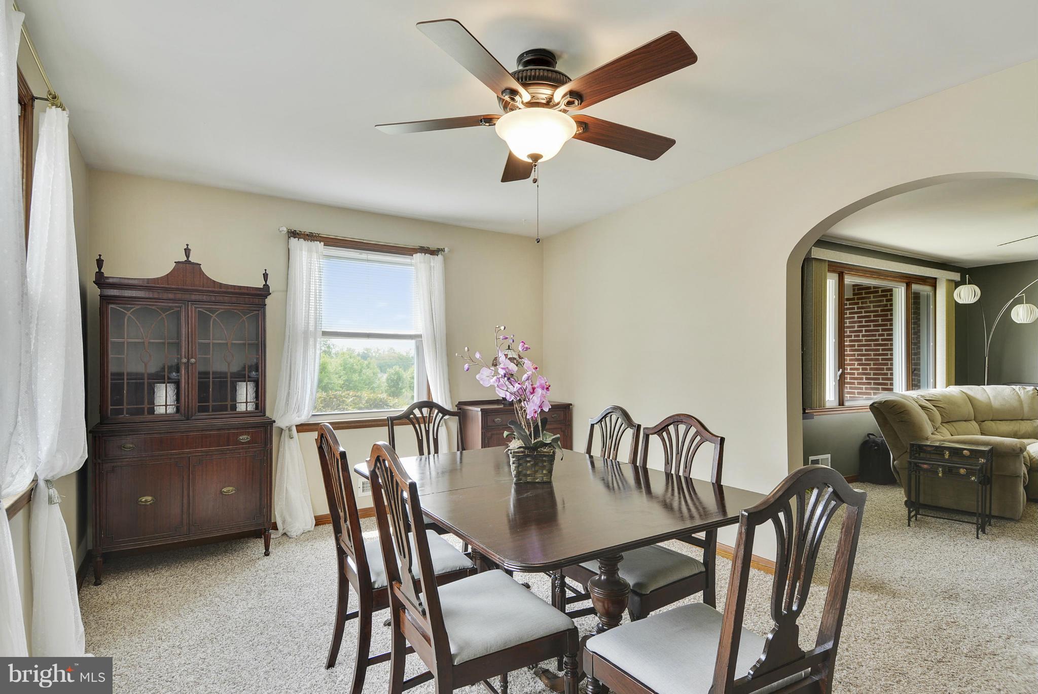4020 Kahlston Road Baltimore, MD 21236 - Photo 5 of 21 Dining Room
