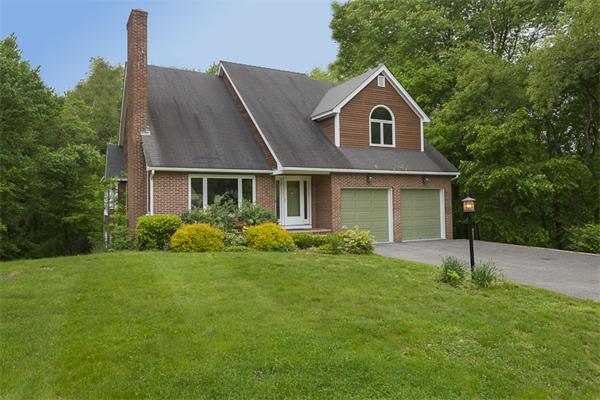160 Reed Street Lexington, MA 02421 - Photo 2 of 30 Gallery Image 2