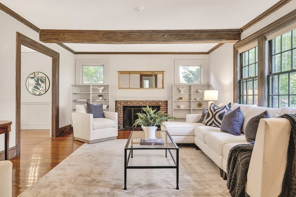 58 Welland Road Brookline, MA 02445 - Photo 2 of 19