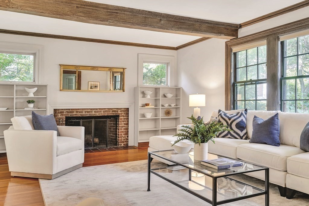 58 Welland Road Brookline, MA 02445 - Photo 3 of 19