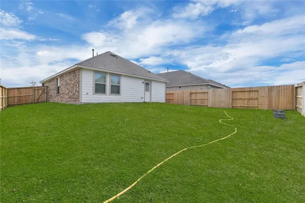 $1,750 | 6323 Barrington Clf Trail, Kingwood, TX 77365