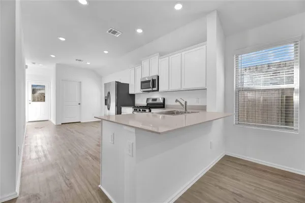 $1,750 | 6323 Barrington Clf Trail, Kingwood, TX 77365