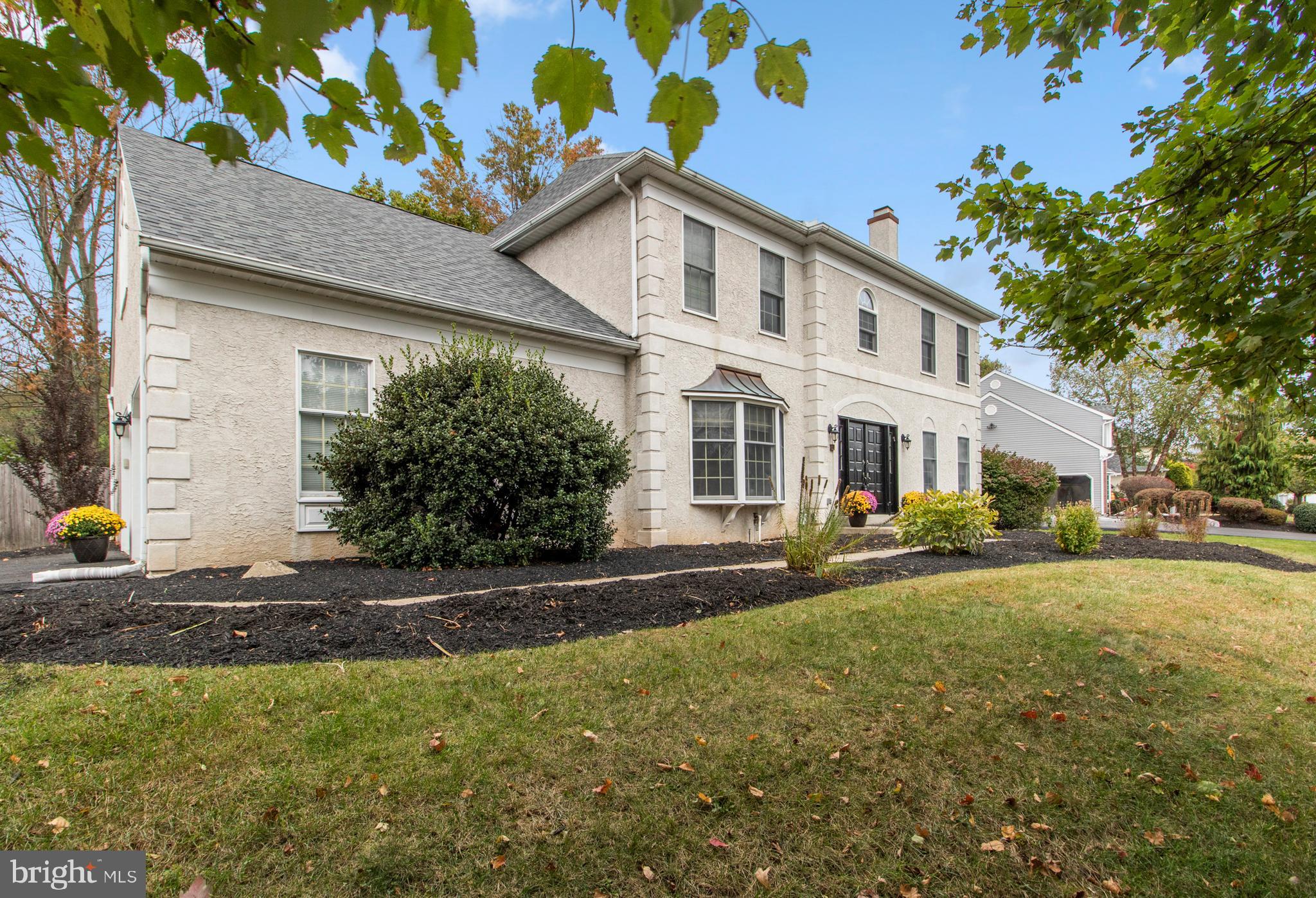 825 Redgate Road Dresher, PA 19025 - Photo 2 of 34 The largest Dublin Hunt model.