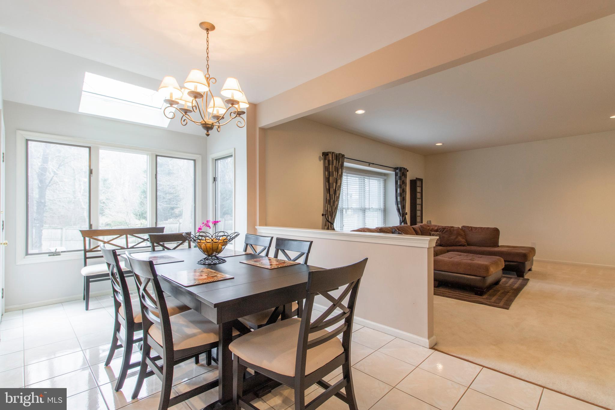 825 Redgate Road Dresher, PA 19025 - Photo 15 of 34 Light filled Breakfast area and Family Room!