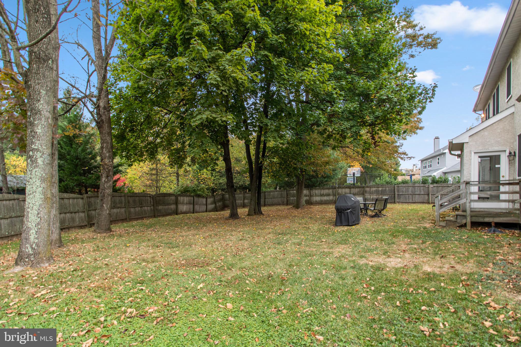 825 Redgate Road Dresher, PA 19025 - Photo 31 of 34 Large, fenced in back yard.