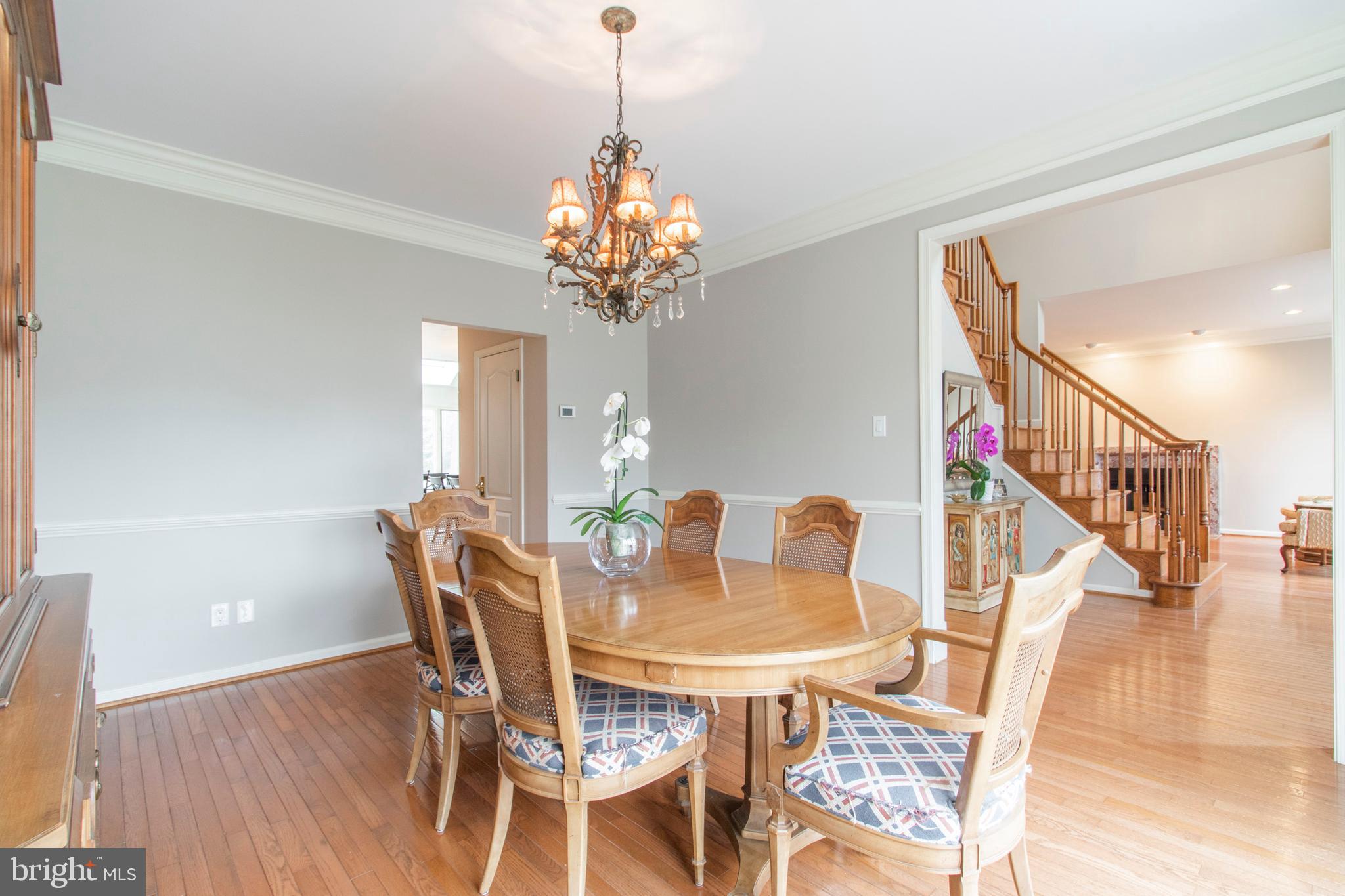 825 Redgate Road Dresher, PA 19025 - Photo 6 of 34 Dining Room leads to the Kitchen.