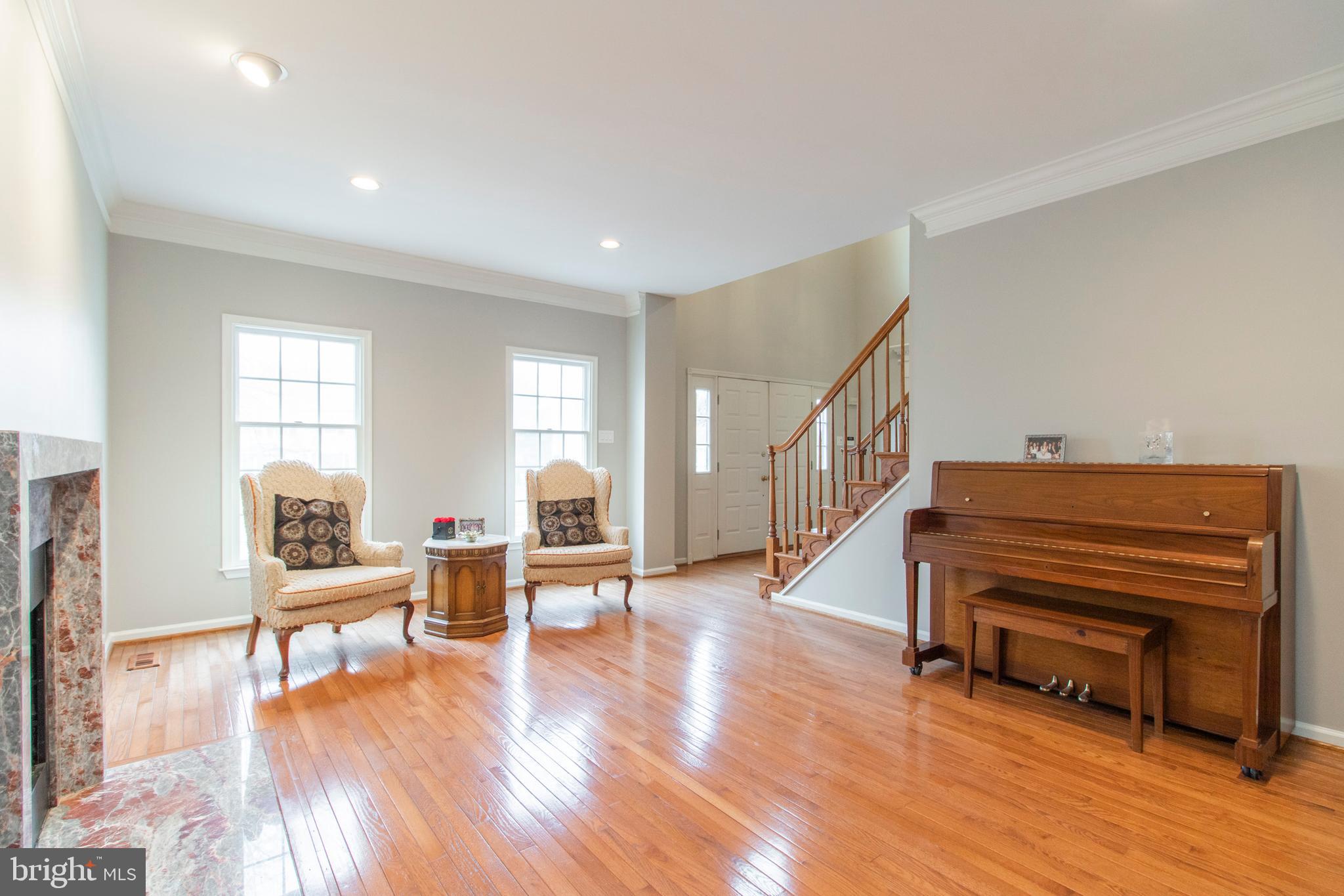 825 Redgate Road Dresher, PA 19025 - Photo 8 of 34 Formal Living Room off the Foyer & Family Room.