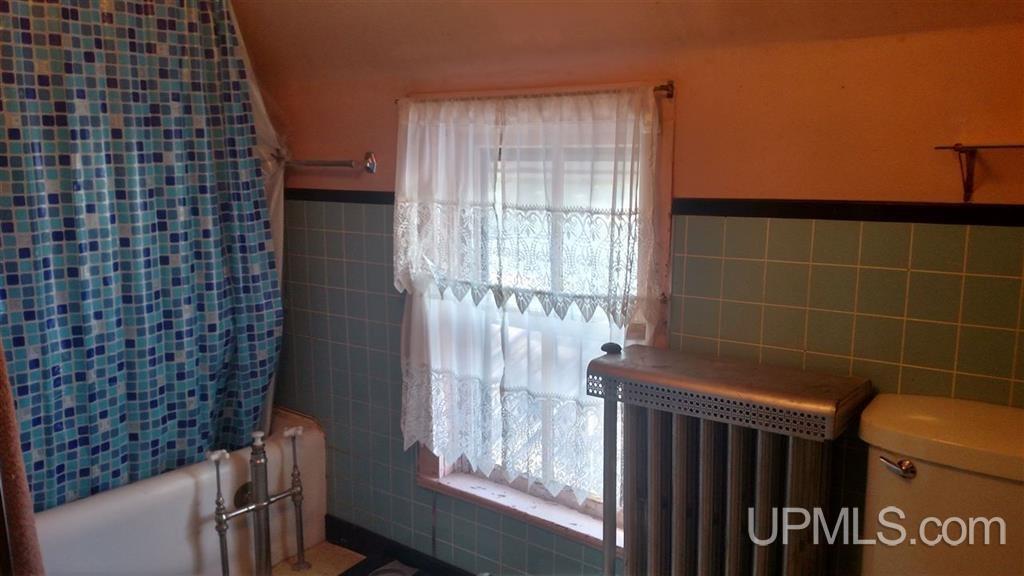 628 East Ridge Street Ishpeming, MI 49849 - Photo 13 of 18 Gallery Image 13