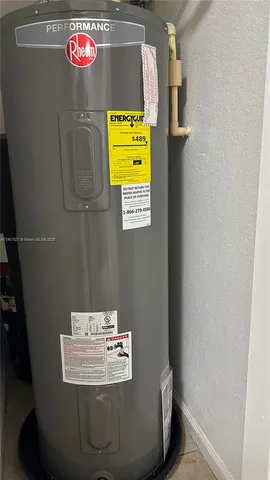 $2,750 | 21207 Northwest 14th Place, Unit 128, Miami Gardens, FL 33169