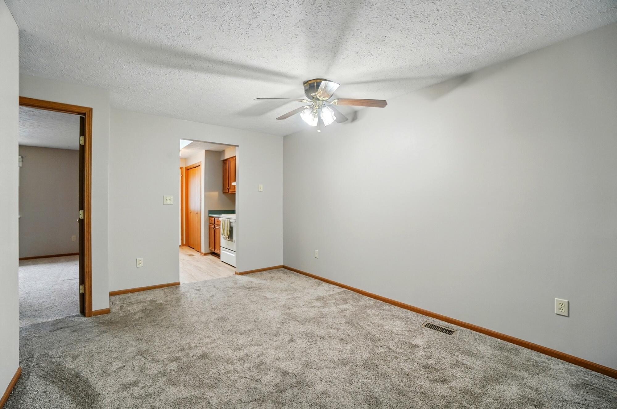 4654 Reno Lane Springfield, OH 45503 - Photo 5 of 27