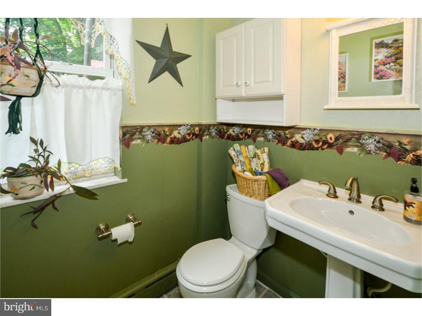 760 Sunset Avenue, Unit R Philadelphia, PA 19128 - Photo 14 of 25 Gallery Image 14