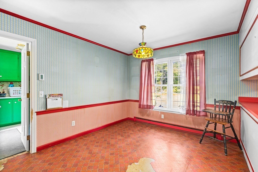 387 County Road Marion, MA 02738 - Photo 6 of 25 a view of an empty room and window
