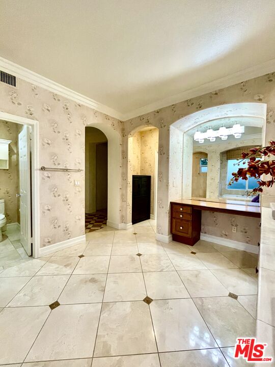991 Deerhill Road Oak Park, CA 91377 - Photo 12 of 28