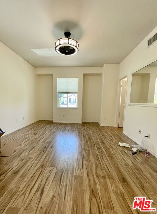 991 Deerhill Road Oak Park, CA 91377 - Photo 20 of 28